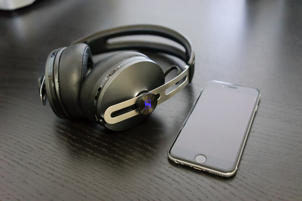 Momentum Wireless Headphones and iPhone 6 