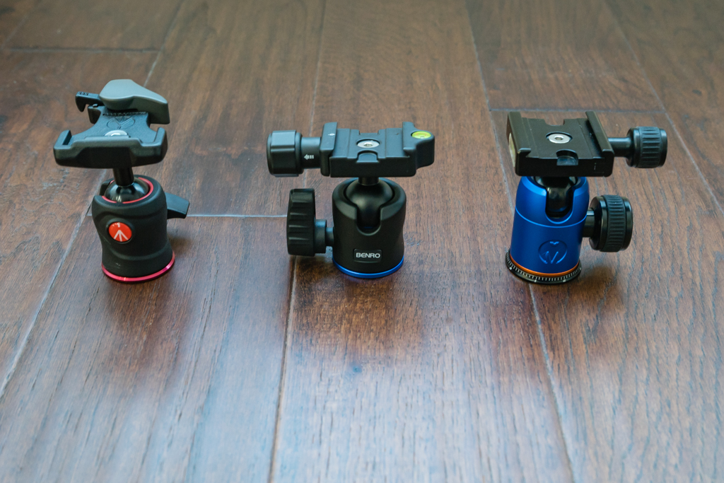 Included ballheads. From left to right: Manfrotto, Benro and 3LeggedThing.