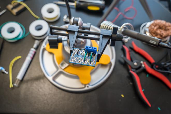 Terminal block, top.