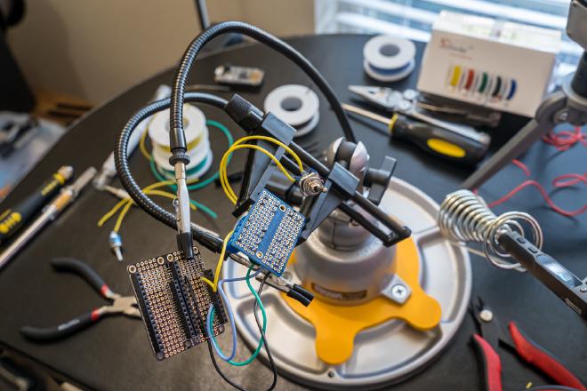 Terminal block, bottom.